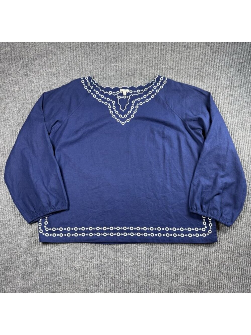 Talbots Peasant Top Size 3X Blue Eyelet Embroidered Linen Long Sleeve Scalloped